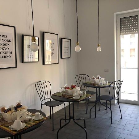 Salerno M'Illumina Bed & Breakfast Exterior foto